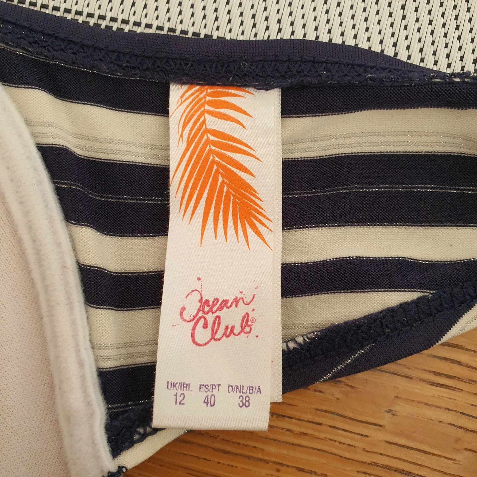 Swimsuit top size 40 – photo 5